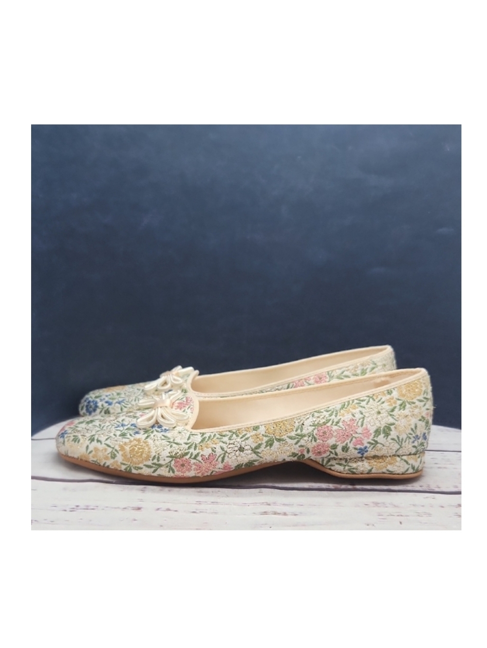 NEW Daniel Green Vintage 60s Tapestry Slippers‎ Flats Size 8